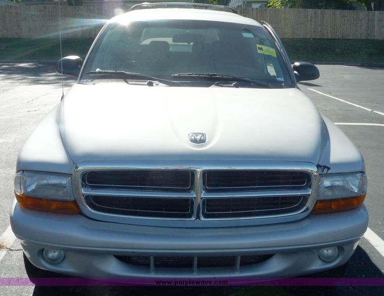 image for item 2177 2003 Dodge Durango SLT SUV