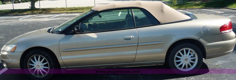 image for item 2178 2002 Chrysler Sebring LXI convertible