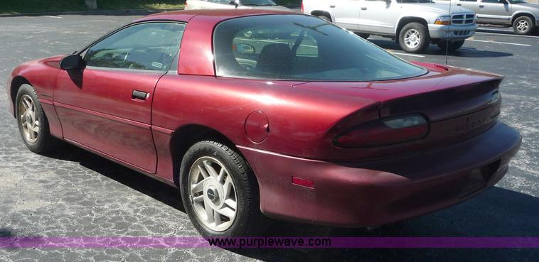 image for item 2214 1993 Chevrolet Camaro