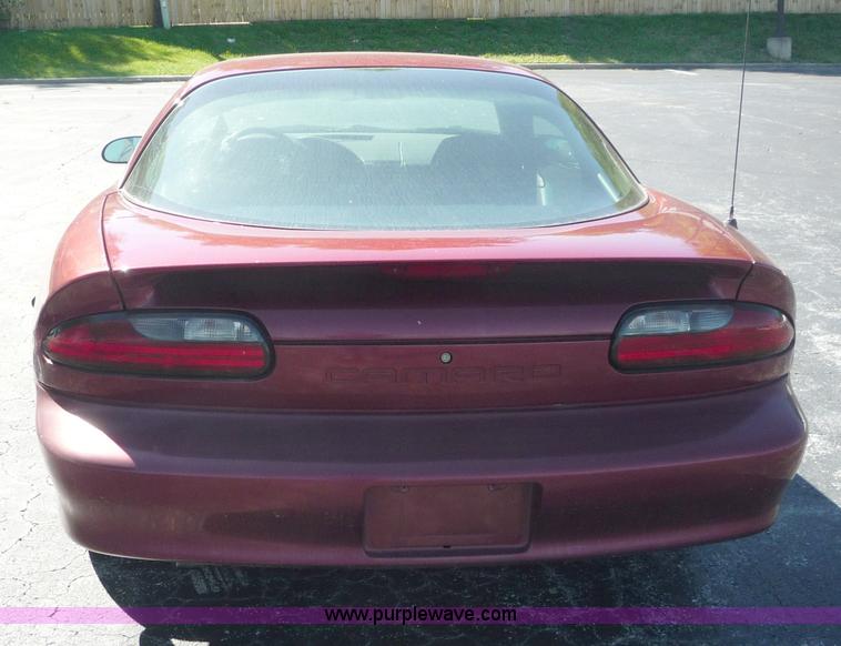 image for item 2214 1993 Chevrolet Camaro