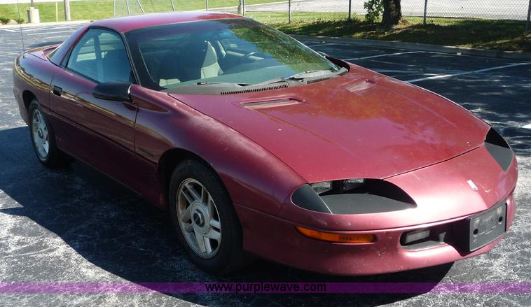 image for item 2214 1993 Chevrolet Camaro