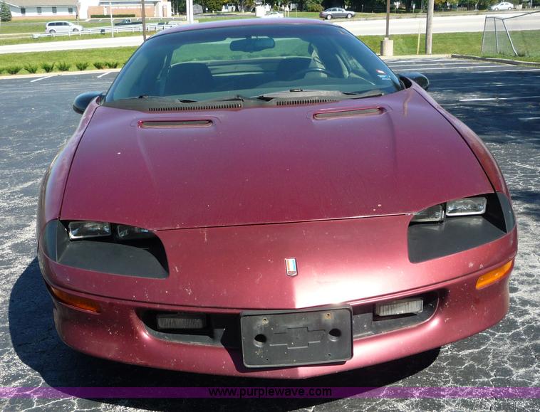 image for item 2214 1993 Chevrolet Camaro