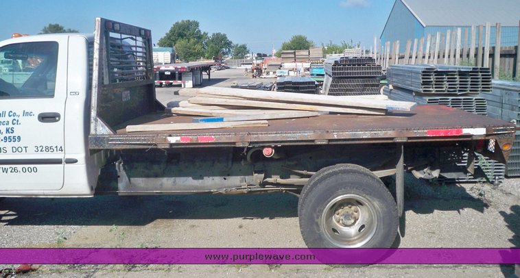 image for item 3430 1998 Dodge Ram 3500 dually pickup truck