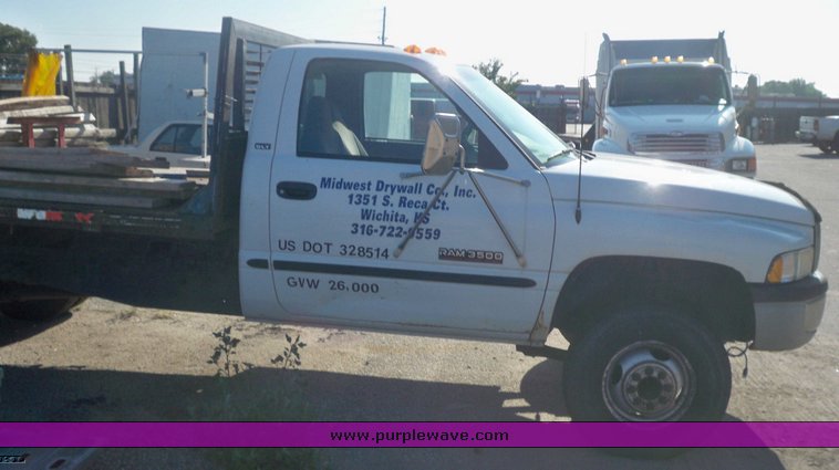 image for item 3430 1998 Dodge Ram 3500 dually pickup truck