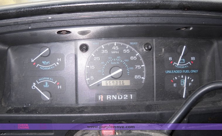 image for item 4249 1994 Ford Econoline E250 cargo van