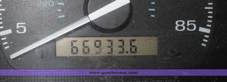 image for item 4249 1994 Ford Econoline E250 cargo van