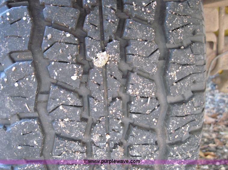 image for item 4392 1983 Ford F150