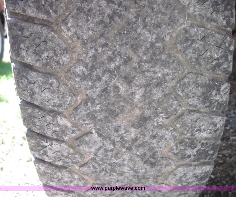 image for item 4393 1988 Chevrolet K1500 half-ton pickup truck