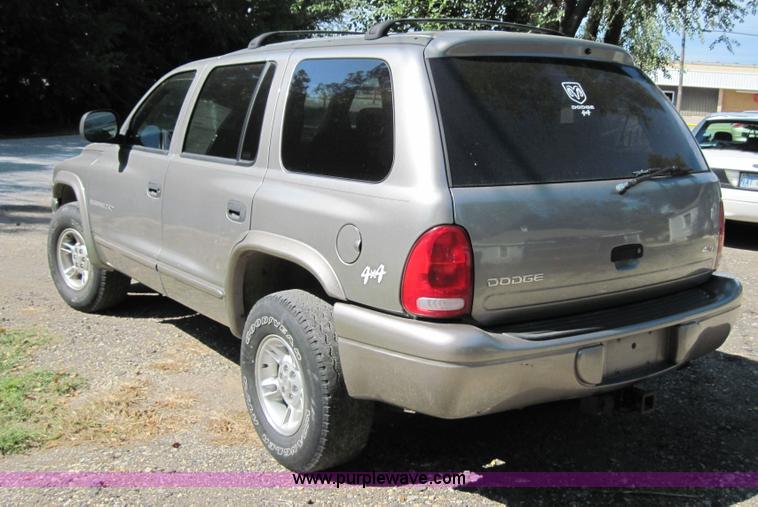 image for item 4395 1999 Dodge Durango