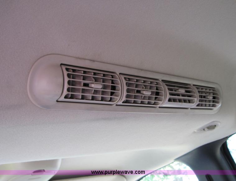 image for item 4395 1999 Dodge Durango