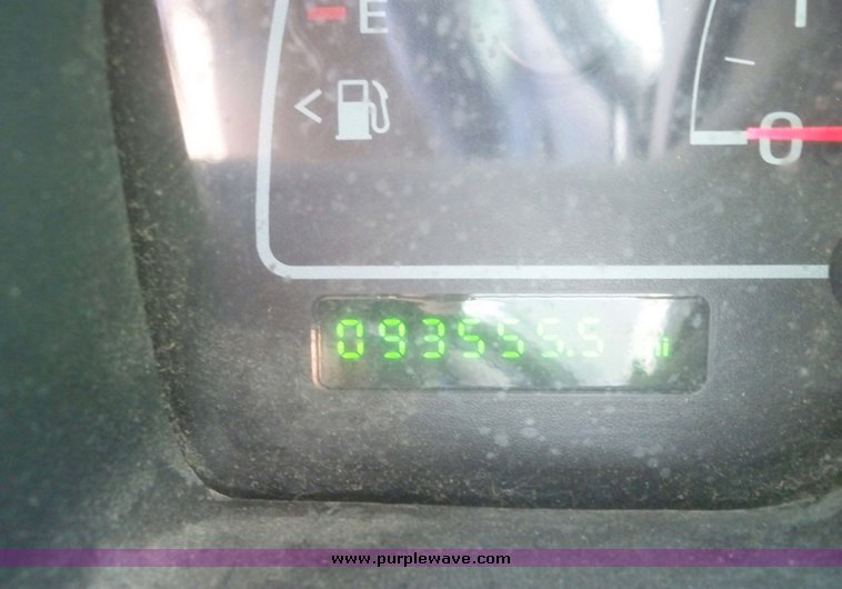 image for item 6591 2002 Ford Windstar