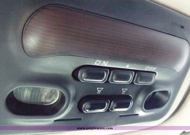 image for item 6628 1994 Mitsubishi 3000 GT VR4