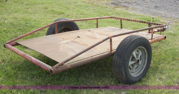 image for item 7322 Single axle utility trailer
