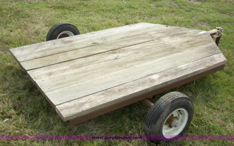 image for item 7323 Single axle utility trailer
