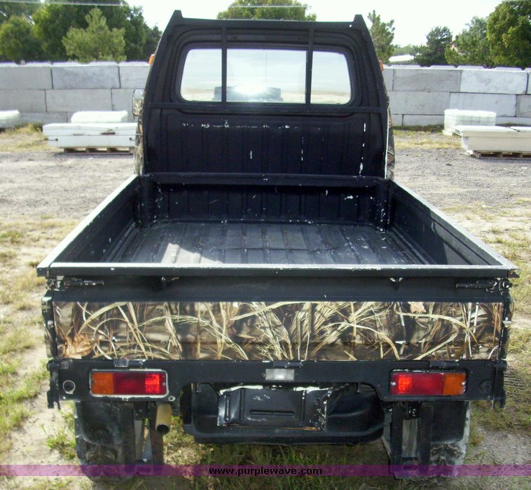 image for item 7334 Suzuki utility vehicle