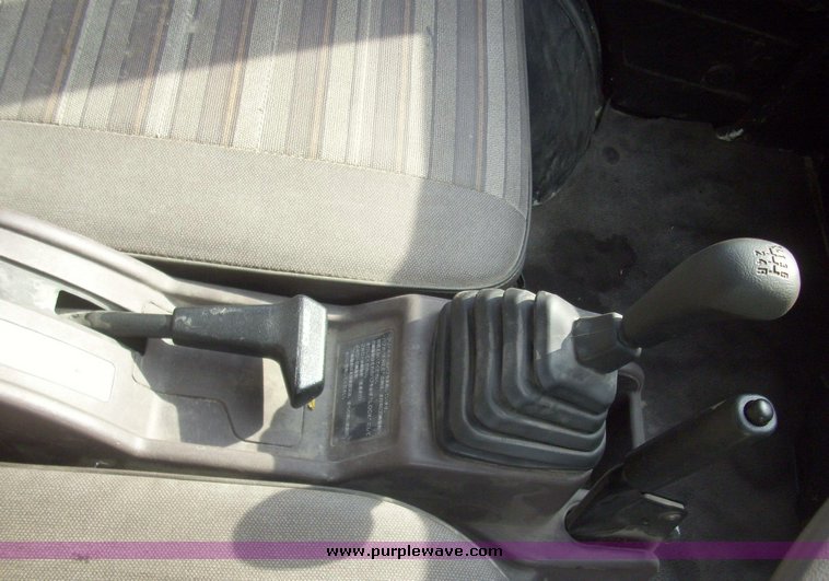 image for item 7334 Suzuki utility vehicle