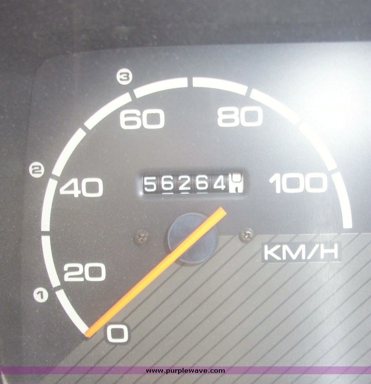 image for item 7334 Suzuki utility vehicle