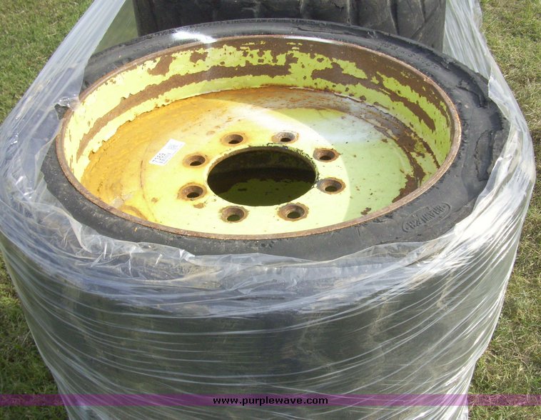 image for item 7369 (8) skid lift tires