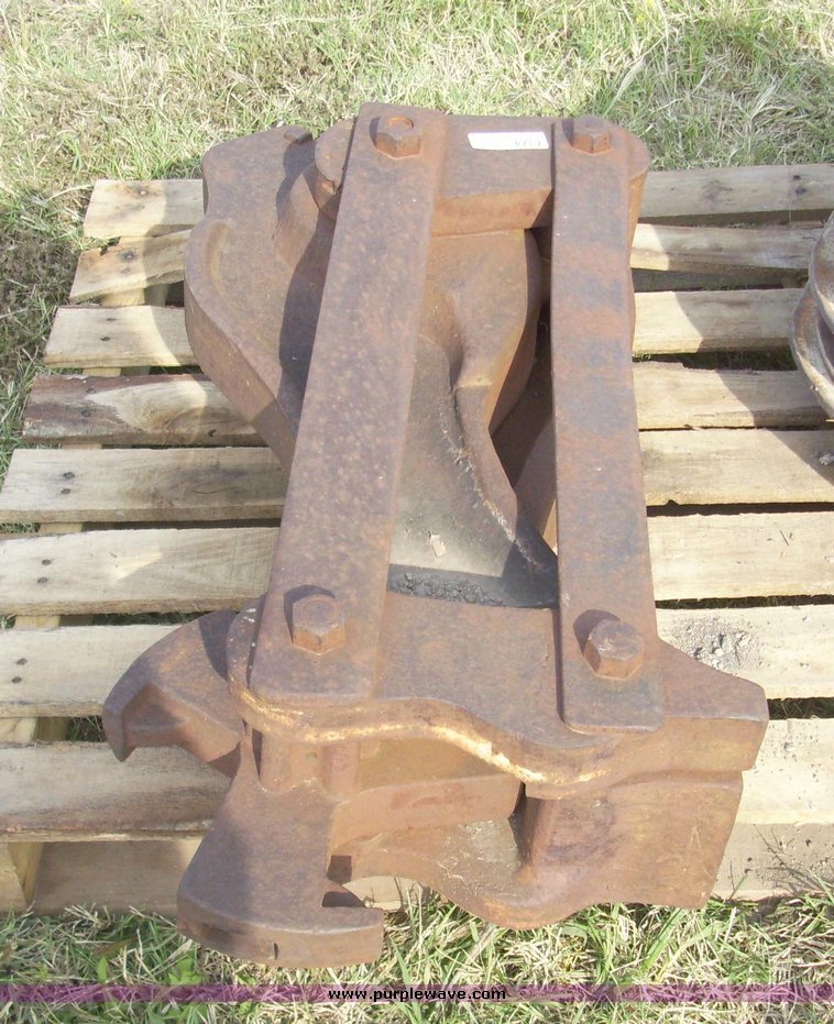 image for item 7374 Block and tackle pulley