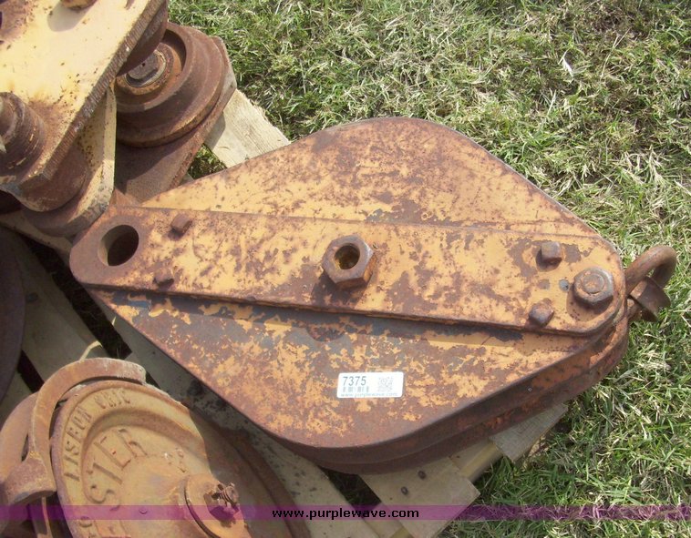 image for item 7375 Chester three ton chain hoist