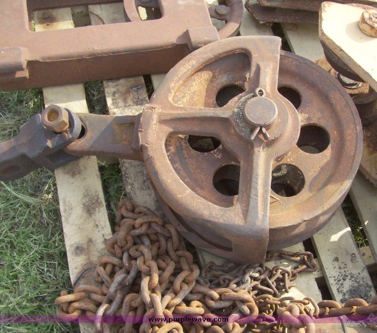 image for item 7375 Chester three ton chain hoist