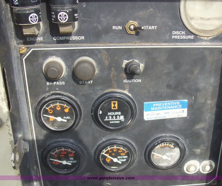 image for item 7376 Leroi 185 air compressor