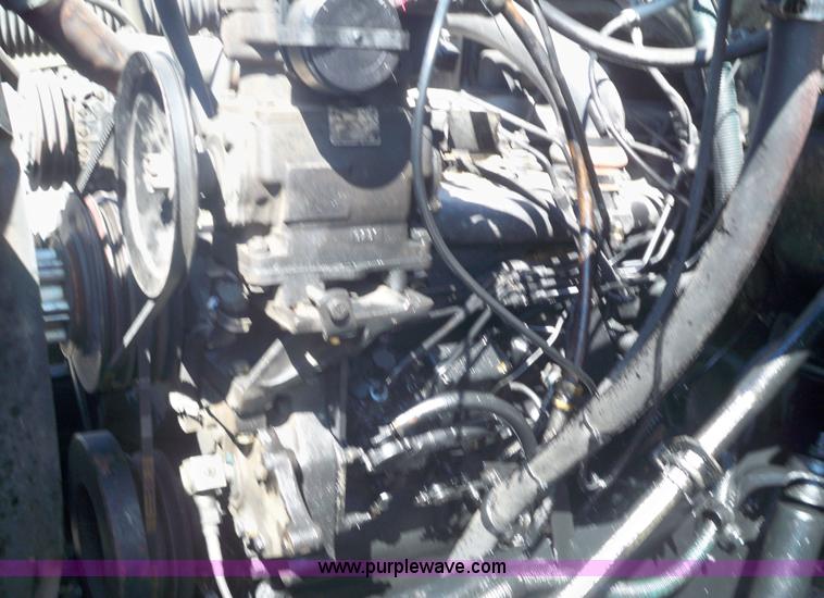 image for item 7402 1985 International S Series 1954 cab and chassis