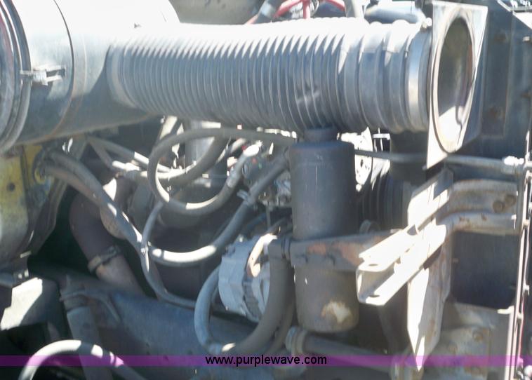 image for item 7402 1985 International S Series 1954 cab and chassis