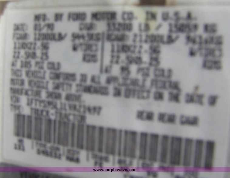 image for item 8613 1990 Ford Aeromax L-9000 single axle truck