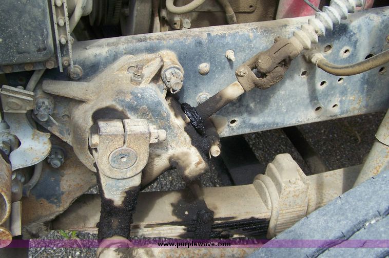 image for item 8614 1973 Ford 9000 single axle truck