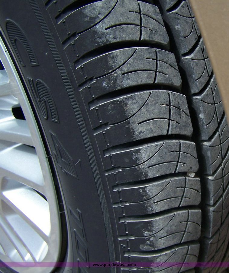 image for item 8615 2003 Chevrolet Malibu four door sedan