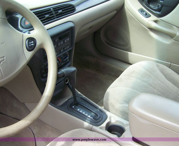 image for item 8615 2003 Chevrolet Malibu four door sedan