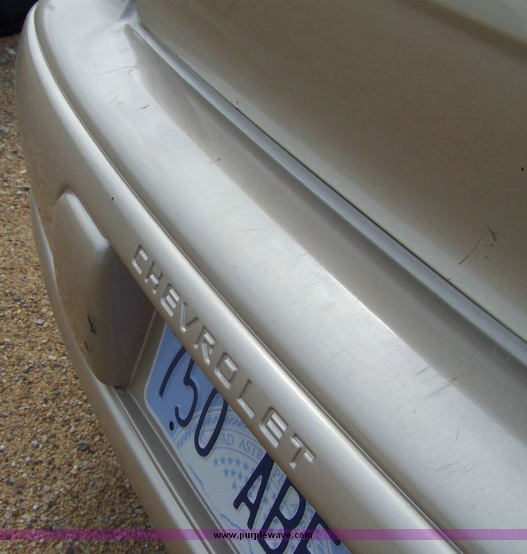 image for item 8615 2003 Chevrolet Malibu four door sedan