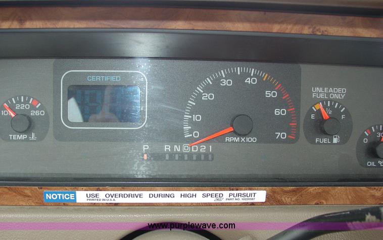 image for item 8930 1993 Chevrolet Caprice Classic