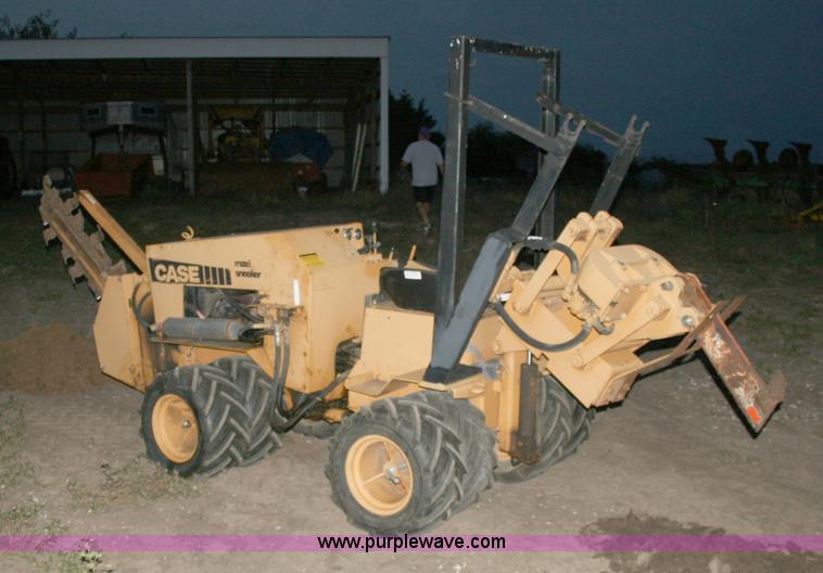 image for item 1500 Case MaxiSneaker trencher/cable plow