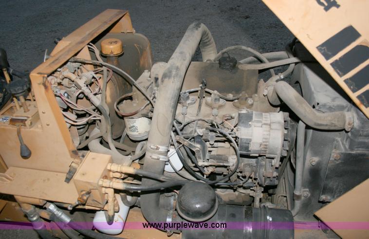 image for item 1500 Case MaxiSneaker trencher/cable plow