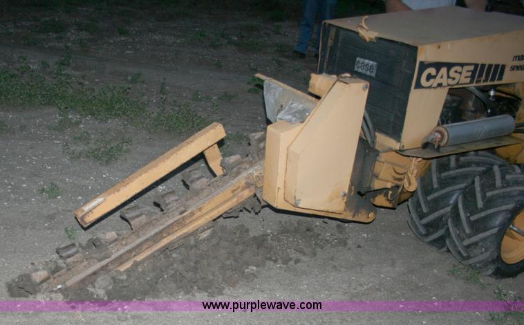 image for item 1500 Case MaxiSneaker trencher/cable plow