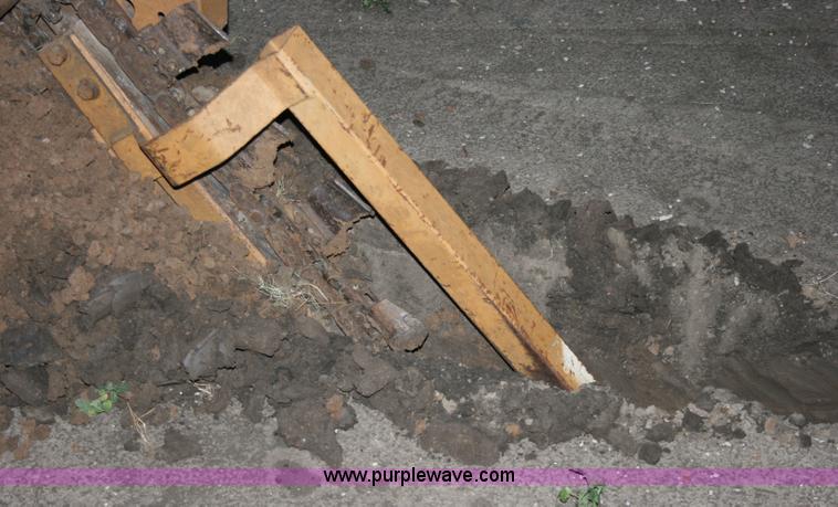 image for item 1500 Case MaxiSneaker trencher/cable plow