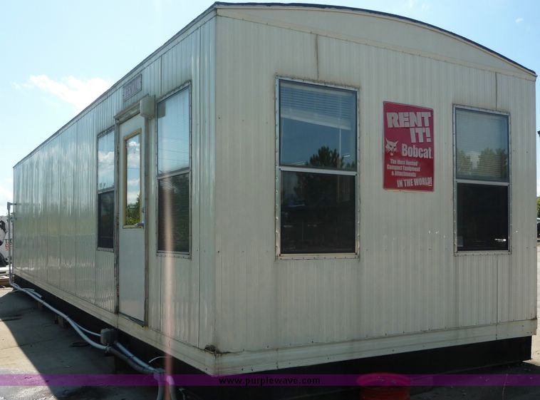 image for item 2017 2001 Premiere office trailer