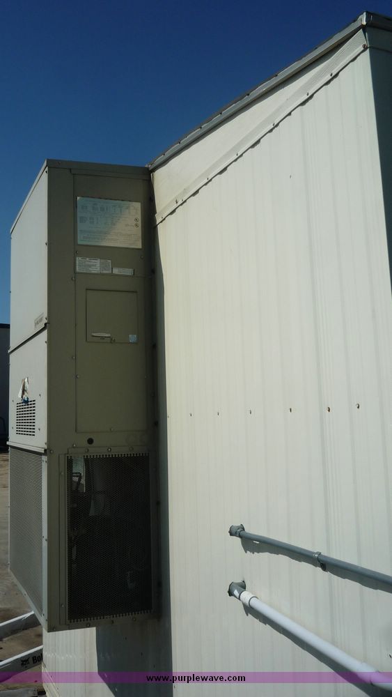 image for item 2017 2001 Premiere office trailer