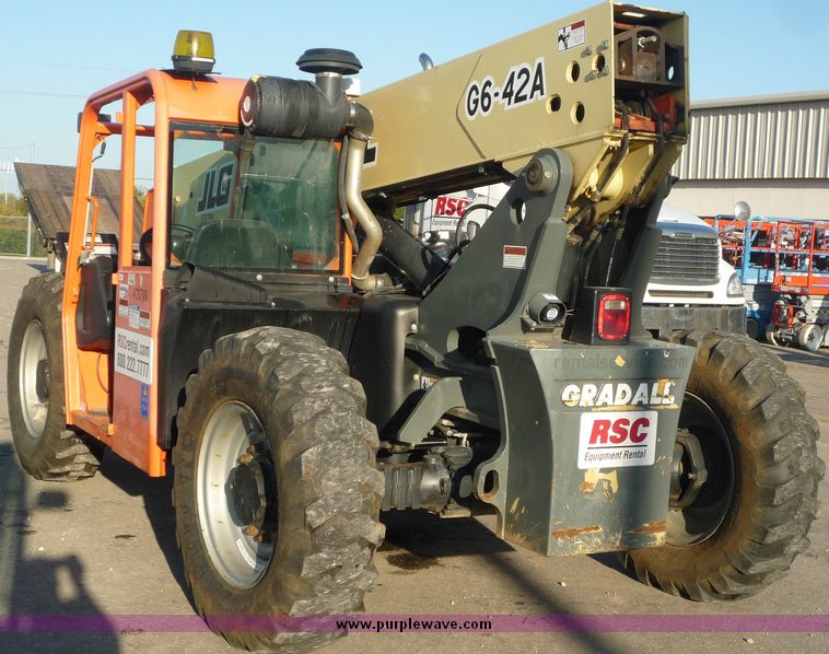 image for item 2216 2003 JLG Gradall G6-42A telehandler