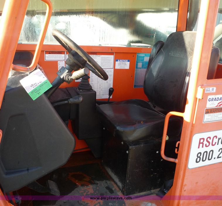 image for item 2216 2003 JLG Gradall G6-42A telehandler