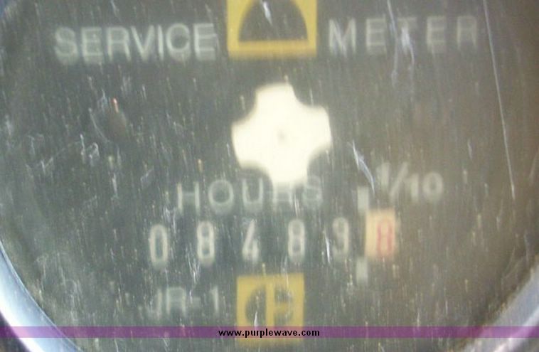 image for item 2500 1989 Caterpillar D5H Series 2 dozer