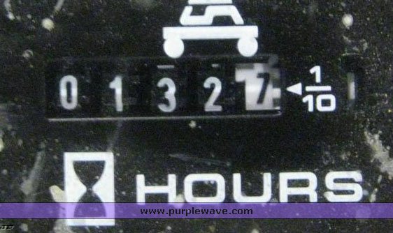 image for item 6507 2004 Skyjack SJ3220 scissor lift