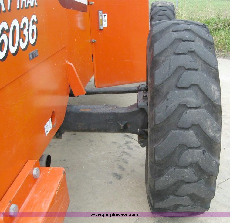 image for item 6770 2004 SkyTrak 6036 telehandler