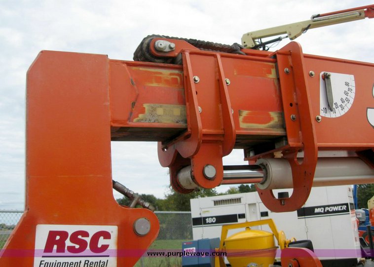 image for item 6770 2004 SkyTrak 6036 telehandler