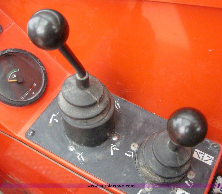 image for item 6770 2004 SkyTrak 6036 telehandler