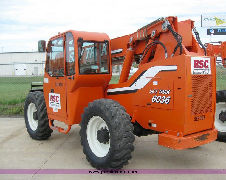 image for item 6771 2004 SkyTrak 6036 telehandler