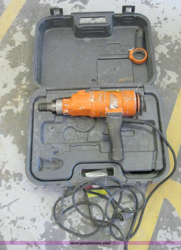 2004 Weka DK1203 core drill with case in Clinton, IA Item 6772 sold