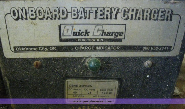 image for item 6776 2004 Skyjack SJIII4632 scissor lift